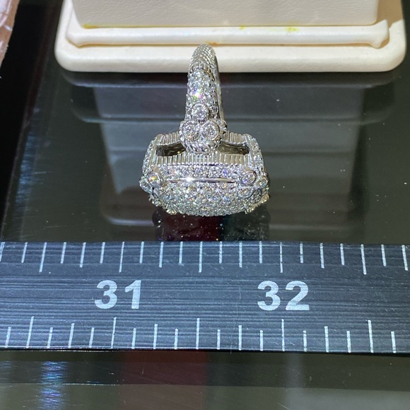 JUDITH RIPKA 18K OLIVIA ALL PAVE DIAMOND RING - Picture 9 of 16